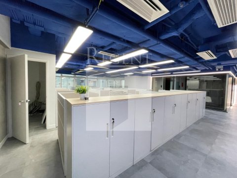 LIGHT & SALT HOUSE